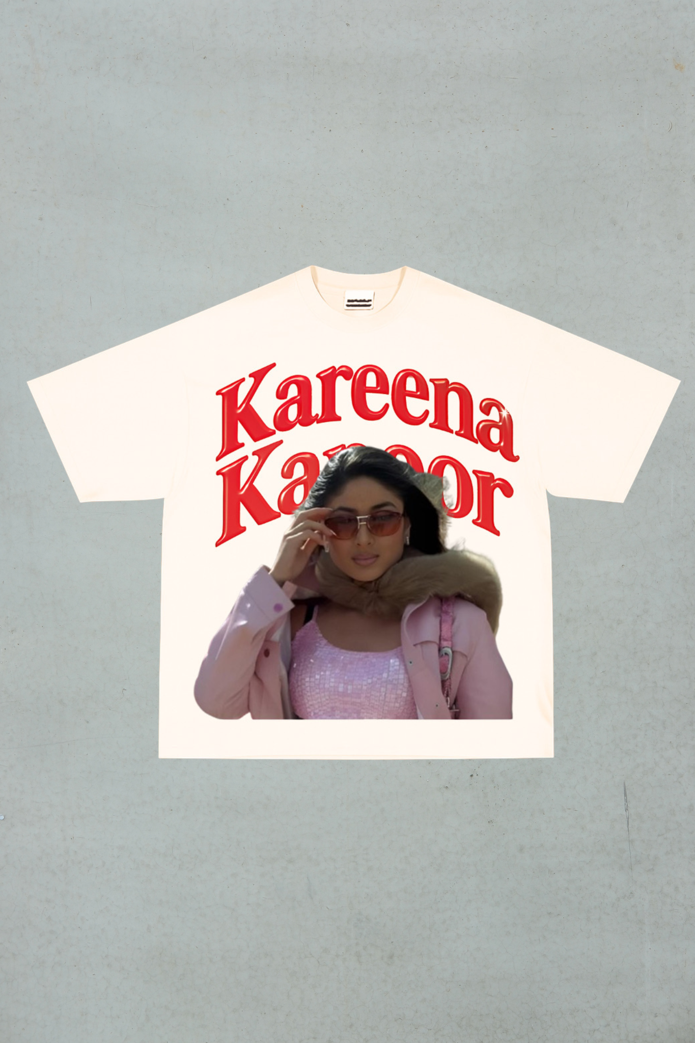 Kareena Kapoor - Tee